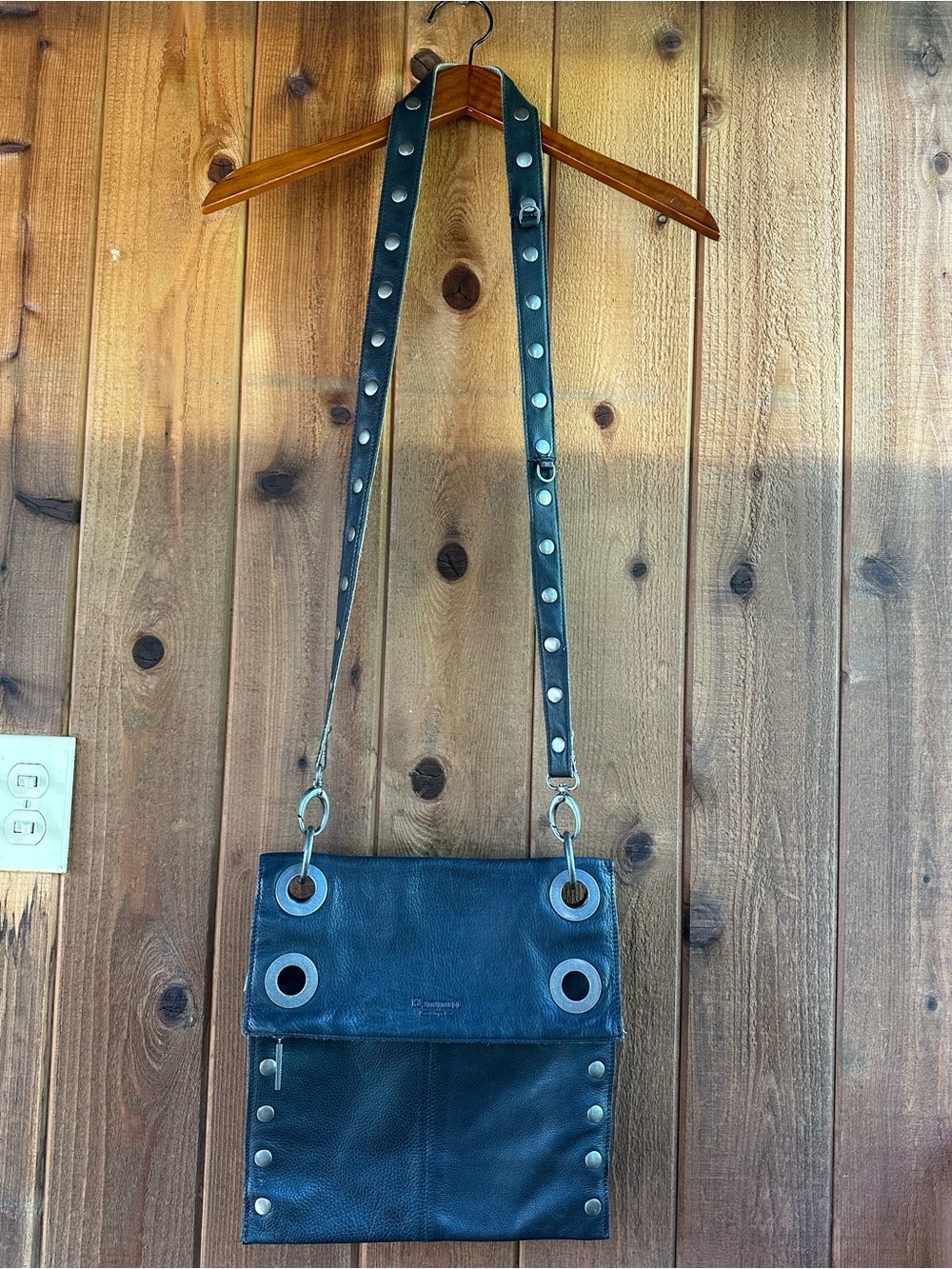 Early Hammitt Large Montana Shoulder/Crossbody Bag Reversible Black and Gray